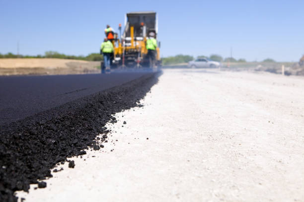 Best Driveway Paving Contractor  in Templeton, CA